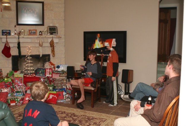 2012-12-24 043 Christmas Eve at T&S.jpg
